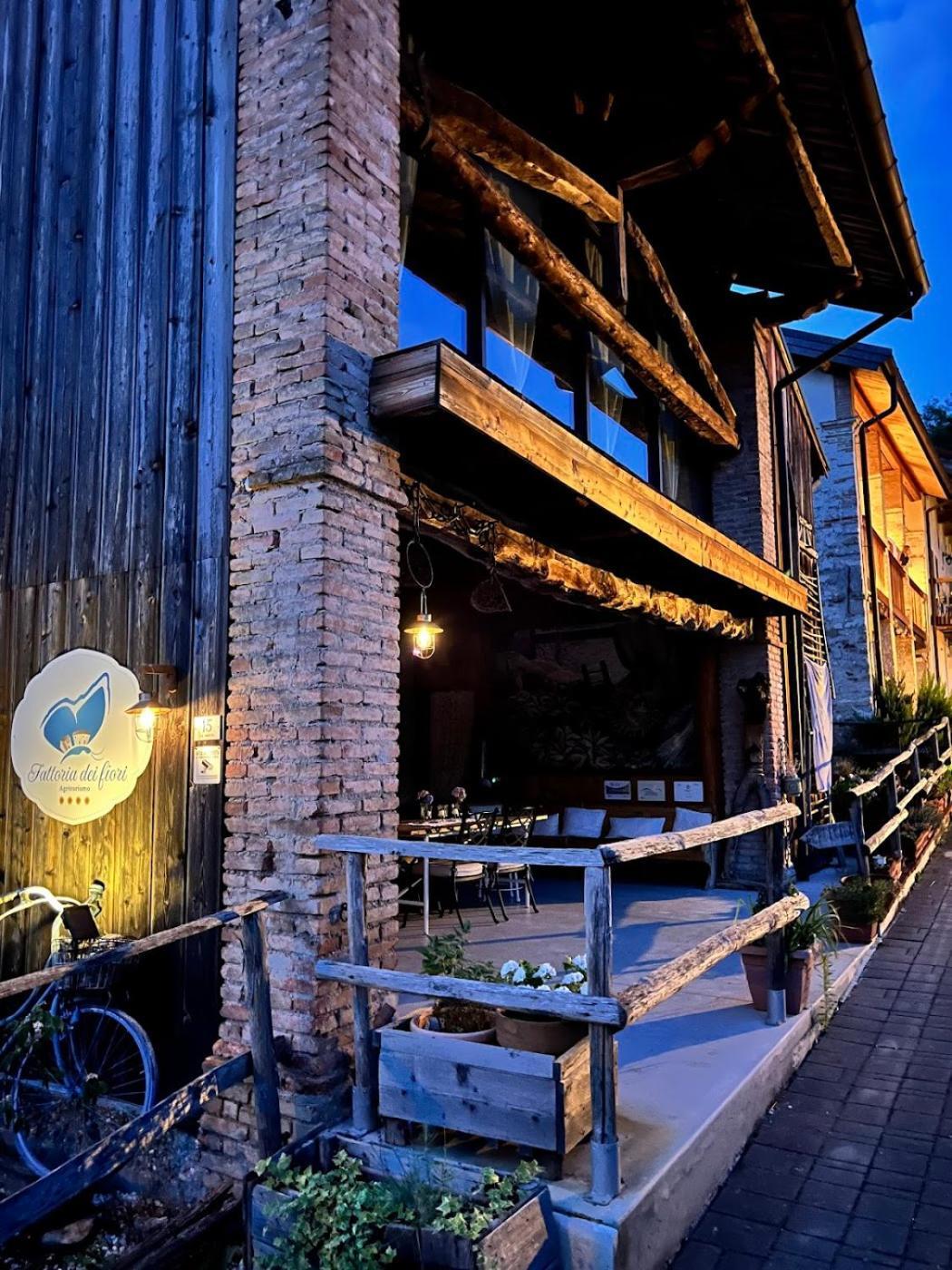 Вілла Casa Delle Arti Fattoria Dei Fiori Sospirolo Екстер'єр фото