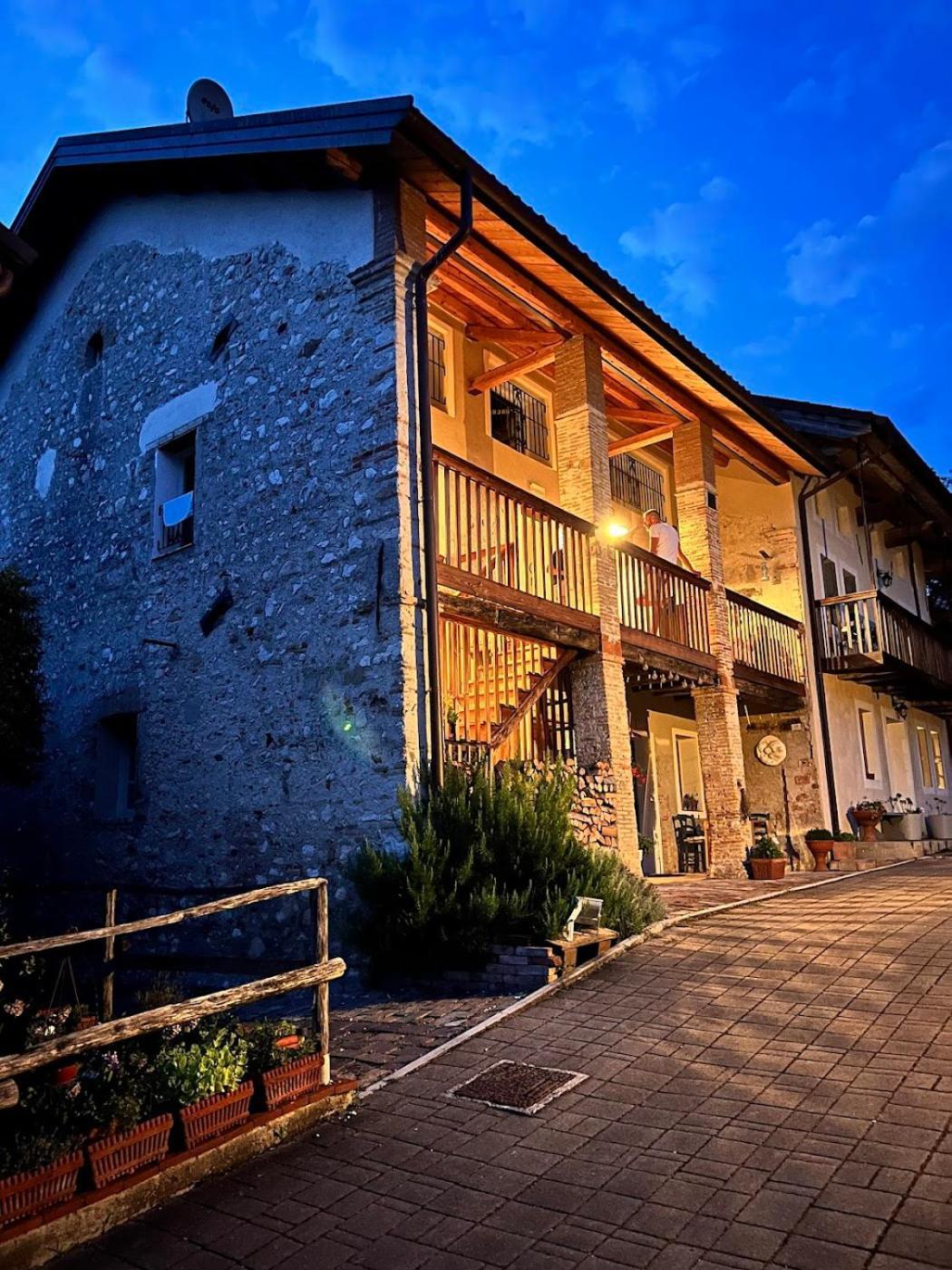 Вілла Casa Delle Arti Fattoria Dei Fiori Sospirolo Екстер'єр фото